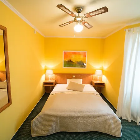 Toskana Hotel 3*