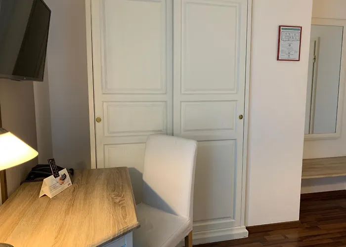 Hotel Toskana 3*